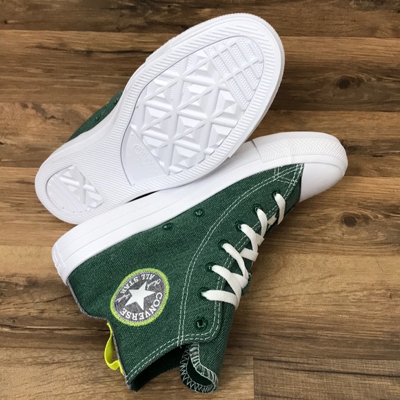 CONVERSE CTAS HIGH TOP BRAND NEW - Picture 5 of 15